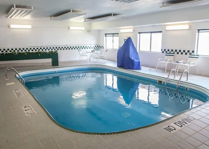 Quality Decatur Inn 3*