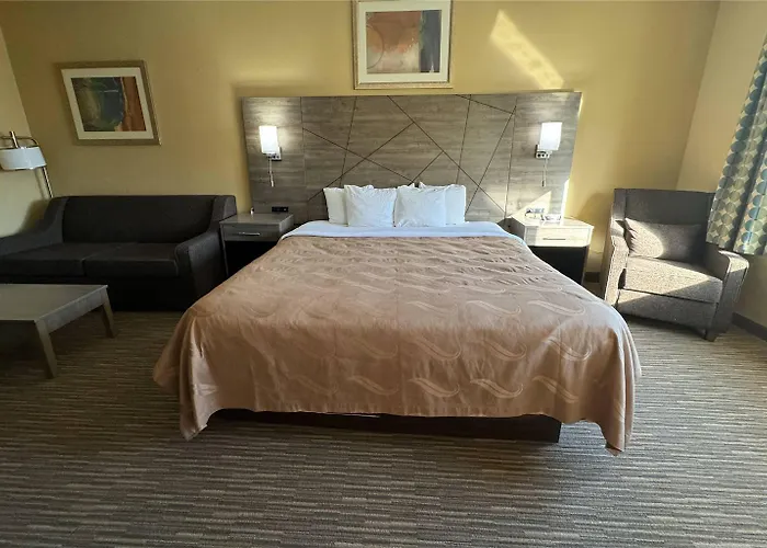 Inn Quality Decatur